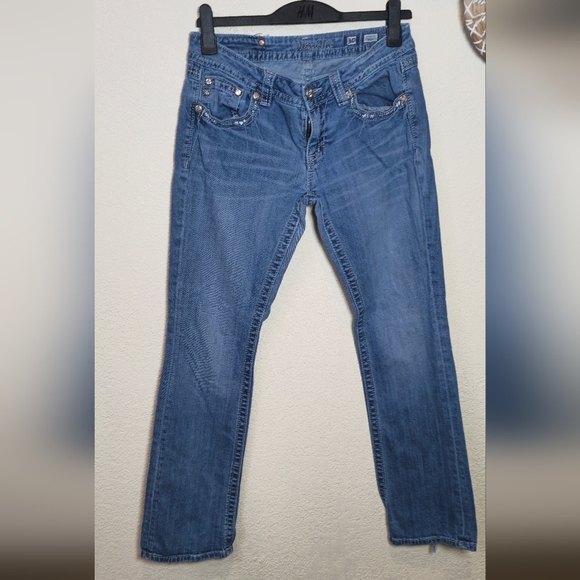 Miss Me Boot Cut Women’s Jeans 30x33 Low Rise Distressed Bling Sequins - Picture 10 of 16